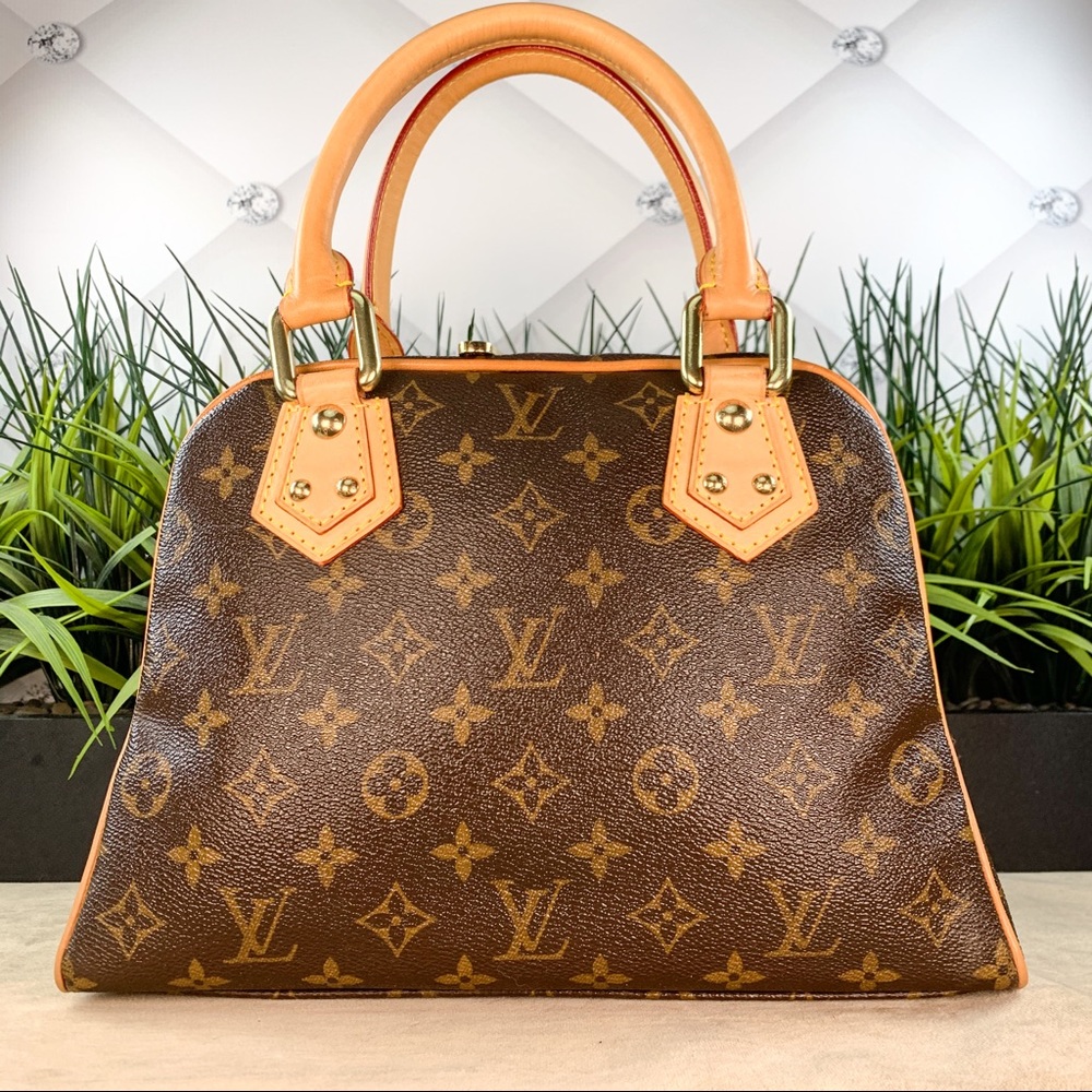 SOLD Louis Vuitton Manhattan PM Monogram - Picture 5 of 13